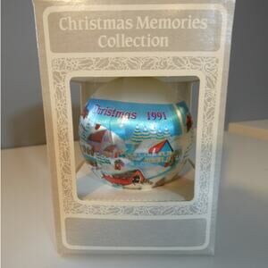 Vintage Christmas Plastic  Ornament 1991 Snow Town Memories